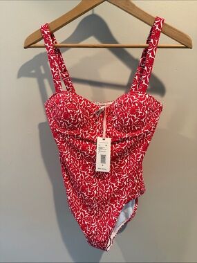 Vineyard Vines Small Lighthouse Leila Red/White Underwire One-Piece Swimsuit